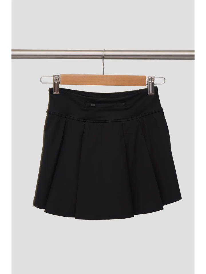 Pleated Tennis Skort in Black