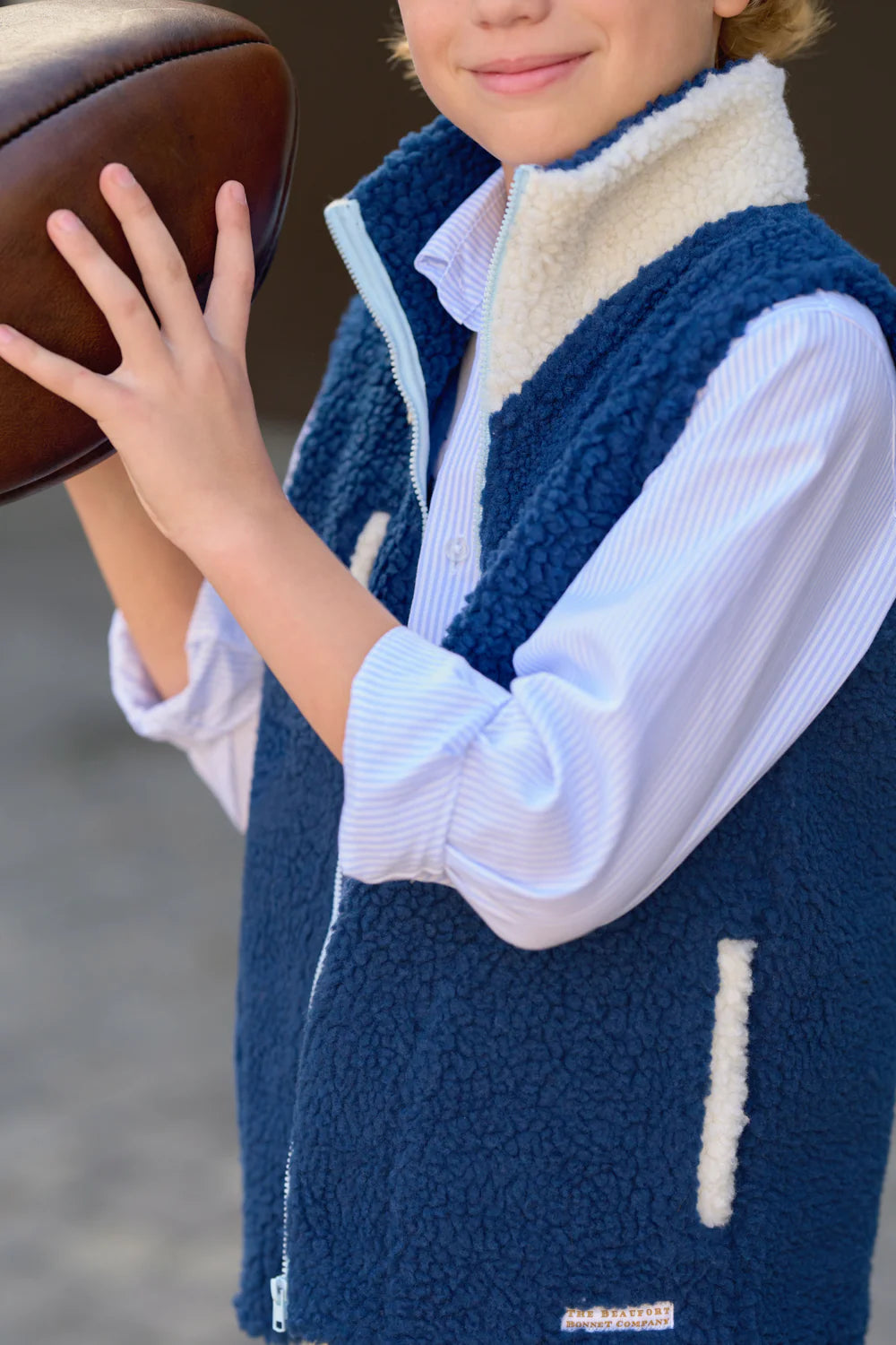 Beaufort Bonnet Van Camp Vest in Nantucket Navy Sherpa