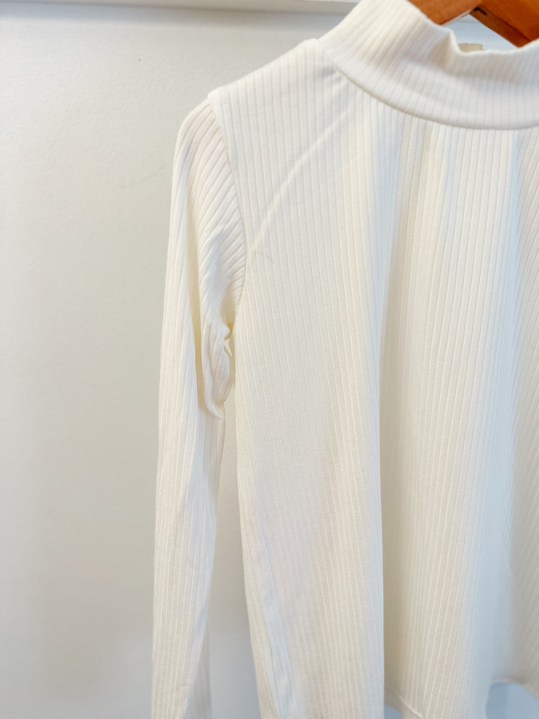 Area Code Selma Ivory Ribbed Turtleneck